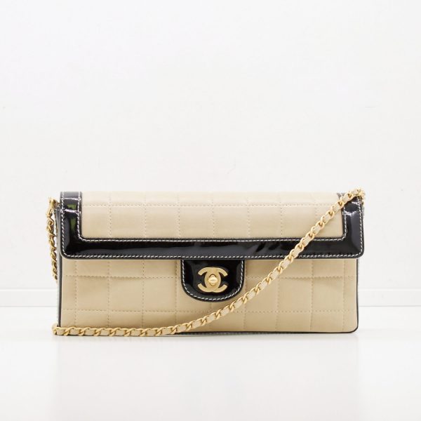 Chanel Flap Bag Clutch Chocolate Bar Beige Schwarz Chanel Flap Bag Clutch Chocolate Bar Beige Schwarz