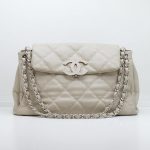 Chanel Flap Bag Hellgrau Dunklebeige Silber
