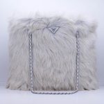 Prada Fake Fur Shopper Grau - Beige