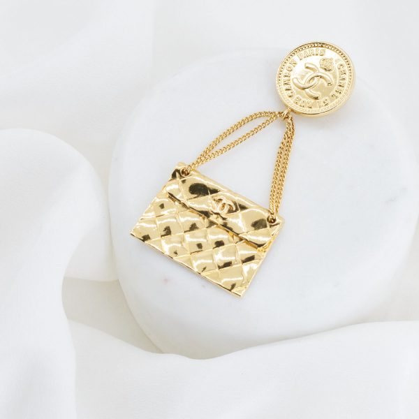 Chanel Vintage Brosche Flap Bag