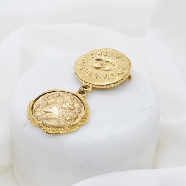 Chanel Vintage Brosche Münze