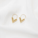 Louis Vuitton ESSENTIAL V CREOLEN