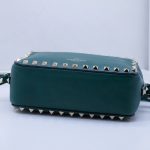 Valentino Grün Rockstud