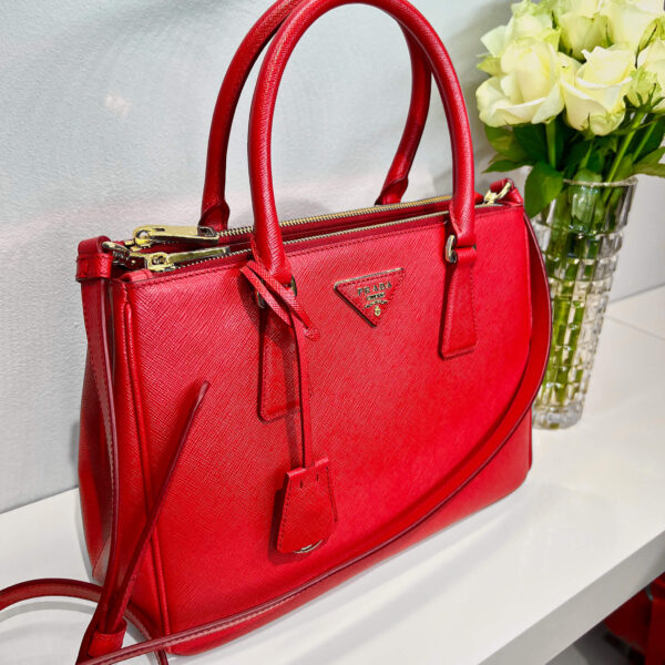 Prada Galliera Rot Small 1 Prada Galliera Rot Small 1