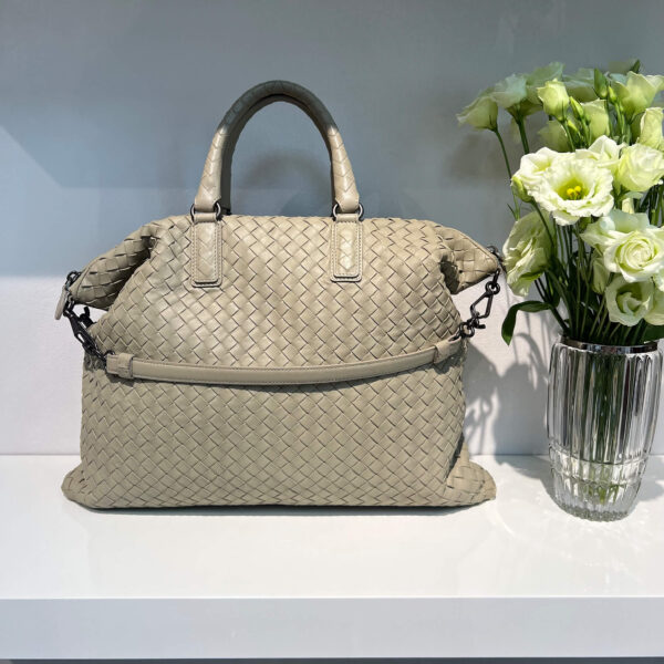 bottega-veneta-intrecciato-handtasche-grau-2 2