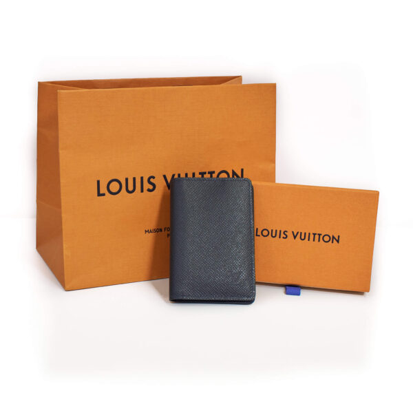 Louis Vuitton Taschenorganizer M30537 Kartenetui Blau Taiga Leder Louis Vuitton Taschenorganizer M30537 Kartenetui Blau Taiga Leder